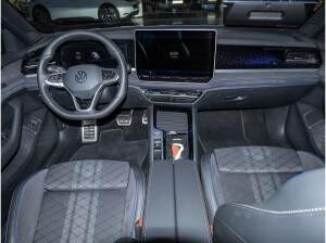 Volkswagen Passat Variant 1.5 Hybrid R-Line 5J-Garantie DCC