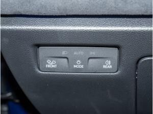 Volkswagen Passat Variant 1.5 Hybrid R-Line 5J-Garantie DCC