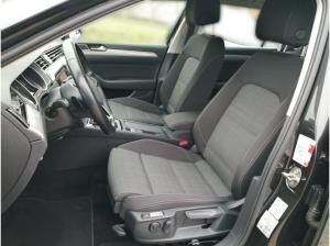 Volkswagen Passat Variant Business 2.0 TDI DSG Navi LED Kam