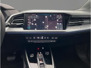 Audi Q4 e-tron 45 AHK Waermepumpe Kamera