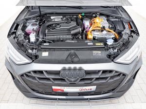 Audi A3 Sportback S line TFSI e S tronic Audi A3 Sportback S line TFSI e S tronic