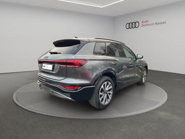 Audi Q6 e-tron S line LED CarPlay Standklima 360°