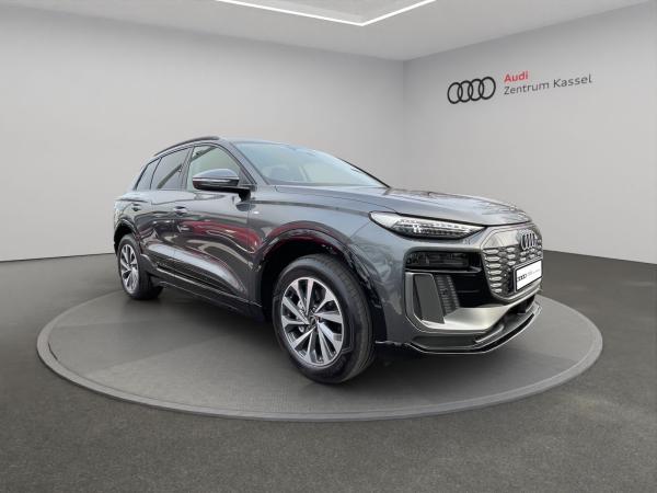 Audi Q6 e-tron S line LED CarPlay Standklima 360°