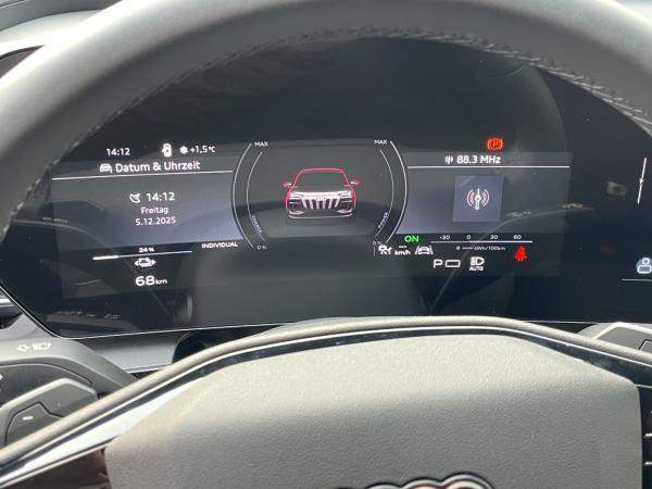 Audi Q6 e-tron S line LED CarPlay Standklima 360°