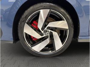 Volkswagen Golf GTE 1.5 eHybrid / SOFORT VERFÜGBAR !