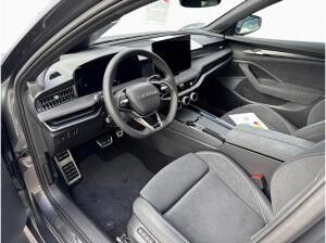 Skoda Superb Combi 2.0 TDI 4x4 AHK,NAVI,SHZ