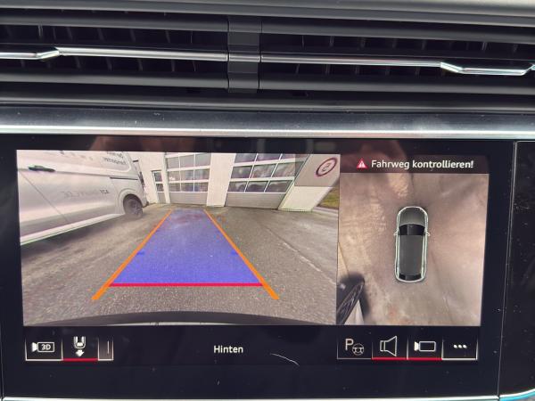 Audi RS Q8 SUV performance tiptronic+MASSAGE+PANO+HEAD-UP