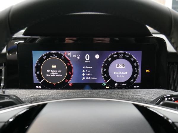 Skoda Superb Combi 2.0 TDI DSG Selection Matrix PDC Kamera Standhz. *877*