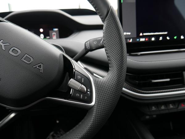 Skoda Elroq 85X Sportline SHZ KAMERA NAVI AHK ACC LED *921*