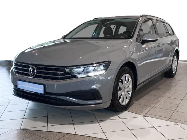 Volkswagen Passat Variant 1.5 TSI DSG Ganzjahresreifen Rear View AppConnect