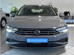 Volkswagen Passat Variant 1.5 TSI DSG Ganzjahresreifen Rear View AppConnect