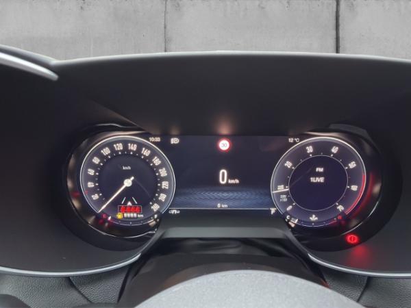 Alfa Romeo Giulia Veloce Q4 2.0 PDC+KAMERA+NAVI+CARPLAY+SHZ