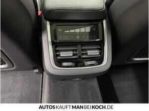Volvo V60 Ultra Dark HIGH- END Ausstattung Volvo V60 Ultra Dark HIGH- END Ausstattung