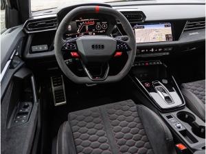 Audi RS3 RS 3 Limousine RS-Abgas 280km/H SONOS NAVI Adapt. Fahrwerk Matrix