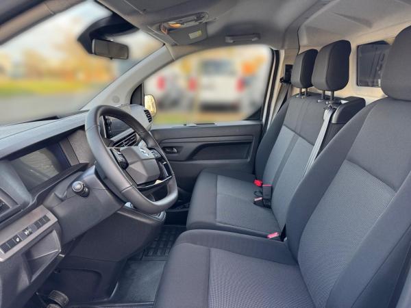 Opel Vivaro Kasten 2.0 Standard AHK RFK Klima App-Connect