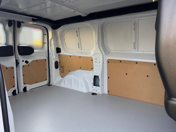 Opel Vivaro Kasten 2.0 Standard AHK RFK Klima App-Connect