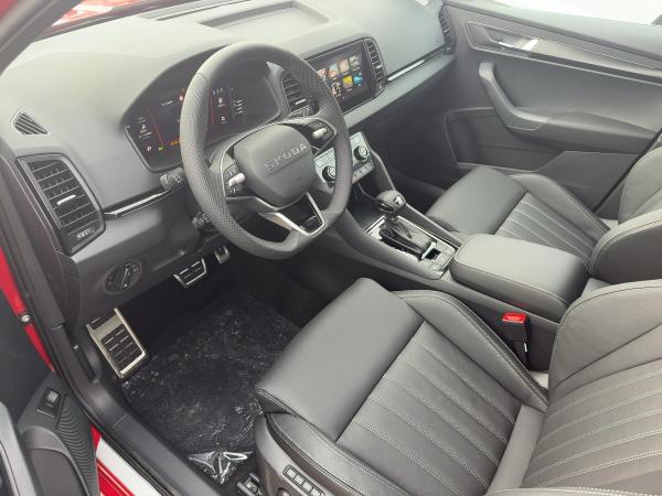 Skoda Karoq 1.5 TSI Sportline DSG Matrix Navi PLA Klimaauto🚀Sofort-Verfügbar🚀Autohaus-Schandert Top-Deal✨