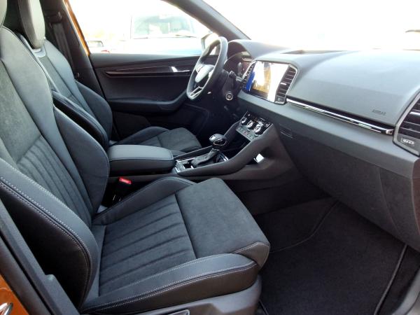 Skoda Karoq 1.5 TSI Sportline DSG Matrix Navi AHK Klimaauto🚀Sofort-Verfügbar🚀Autohaus-Schandert Top-Deal✨