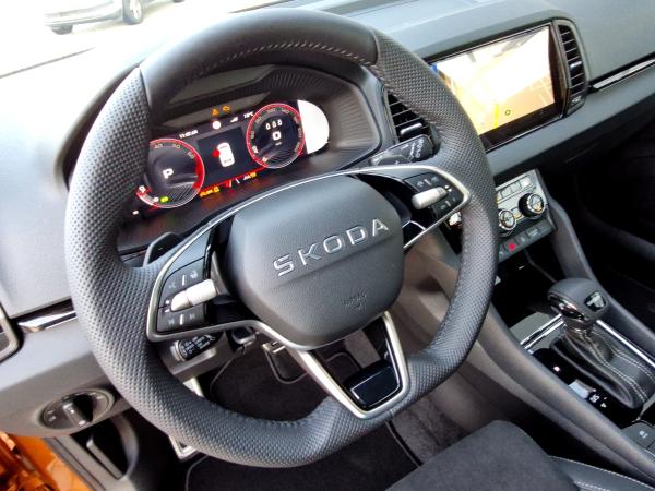 Skoda Karoq 1.5 TSI Sportline DSG Matrix Navi AHK Klimaauto🚀Sofort-Verfügbar🚀Autohaus-Schandert Top-Deal✨