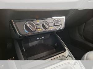 Skoda Fabia Essence 80PS  EPH SHZ LED DAB+ auch in Blau Weiß Grau Rot