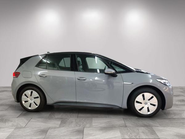 Volkswagen ID.3 Pure AHK/LED/ACC/Navi/Sitzhzg/Lederlenkrad