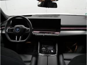 BMW i5 eDrive40 Touring M Sport + GARANTIE-bis-03.30