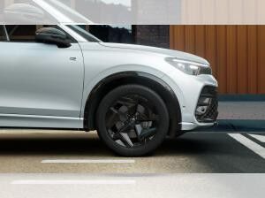 Volkswagen Tiguan 🚗R-Line 👍LAGER ❤️HD MATRIX LED ⭐NAVI 👌RFK🚀 UVM