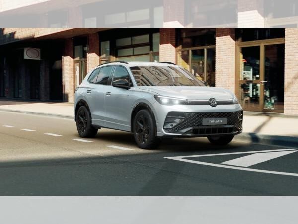 Volkswagen Tiguan 🚗R-Line 👍LAGER ❤️HD MATRIX LED ⭐NAVI 👌RFK🚀 UVM