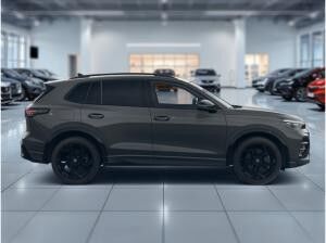 Volkswagen Tiguan R-Line 2,0 l TDI SCR 4MOTION (193 PS) DSG*WINTERRÄDER*AHK*STHZG*