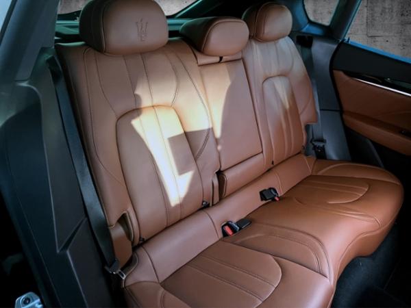 Maserati Levante Modena MY22