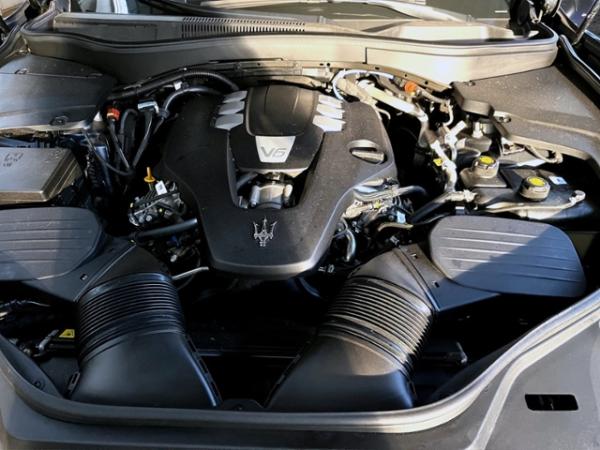 Maserati Levante Modena MY22