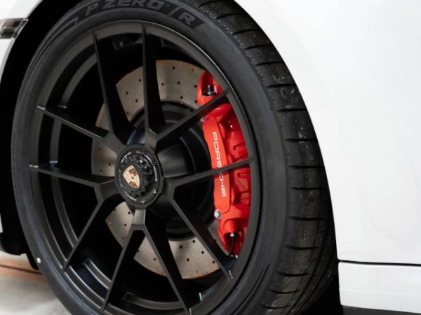 Porsche 992 992.II Carrera 4 GTS - 0711 Leasing – Exklusiv. Direkt. Stuttgart.