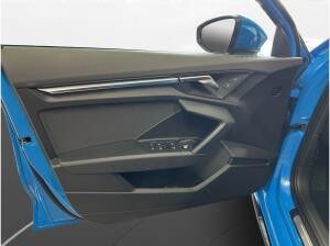 Audi A3 Sportback 30 TDI S line | AHK | SITZH. |