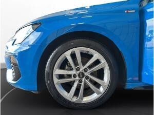 Audi A3 Sportback 30 TDI S line | AHK | SITZH. |