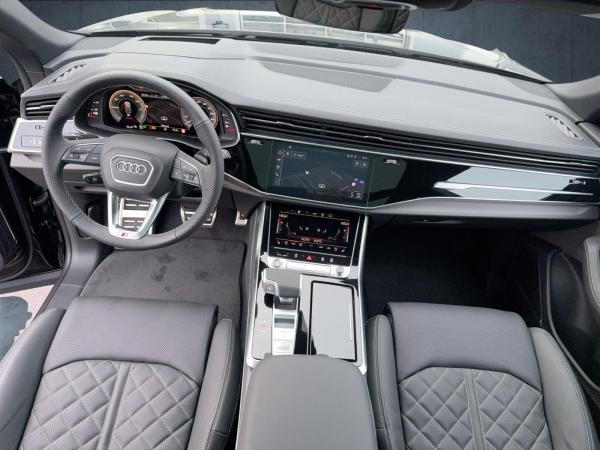 Audi Q8 SUV S line business TFSI e qu tiptr PANO 23