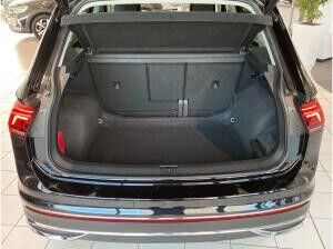Volkswagen Tiguan 2.0 TDI Elegance DSG Matrix-LED Panoramadach