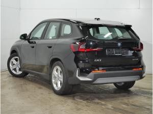 BMW iX1 xDr. 30e  LC Prof., HuD, Keyless, Parkass. +,  DAB, uvm.