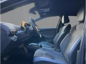 Volkswagen ID.5 Pro Performance WÄRMEPUMPE/AHK/NAVI/ACC Volkswagen ID.5 Pro Performance WÄRMEPUMPE/AHK/NAVI/ACC