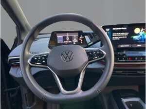 Volkswagen ID.5 Pro Performance WÄRMEPUMPE/AHK/NAVI/ACC Volkswagen ID.5 Pro Performance WÄRMEPUMPE/AHK/NAVI/ACC