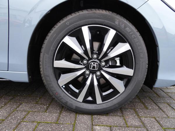 Honda Civic Elegance / Sport-Paket