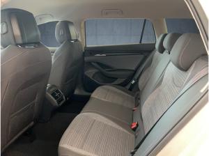 Skoda Superb Combi iV Selection 1.5 TSI AHK/NAVI/eHECK