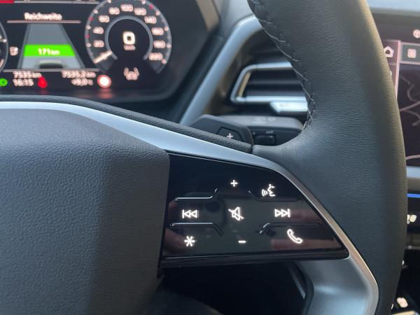 Audi Q4 e-tron Sportback 45 Matrix Kamera Navi PDC-Plus