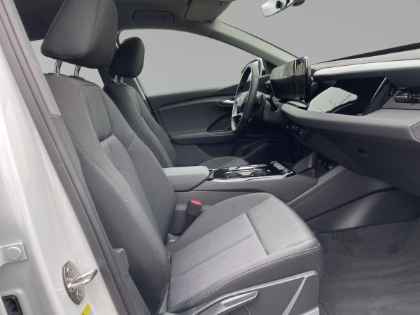 Audi Q6 e-tron 185 kW LED Navi Kamera SHZ PDC-Plus