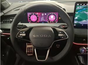 Skoda Superb Combi Sportline  AHK Fahrassist+ Navi HUD Canton