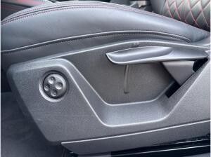 Audi Q2 S line 35 TFSI S tronic Matrix AHK ACC FLA 18