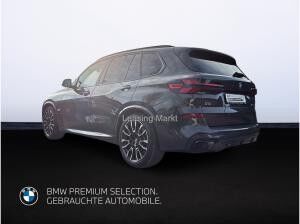 BMW X5 M60i Navi Bluetooth PDC Kurvenlicht
