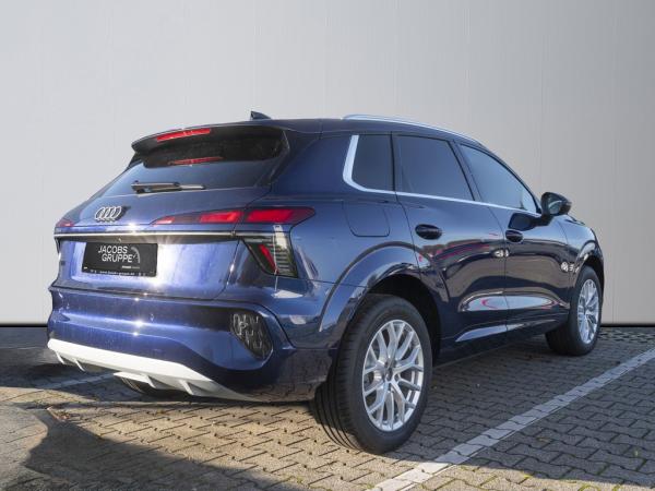 Audi Q3 SUV TDI S tronic Tech/AHK/Klima plus