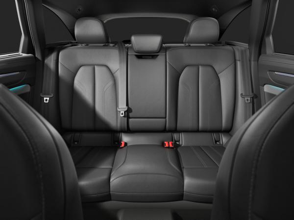 Audi A6 Avant e-hybrid quattro, AHK. Tech plus. MMI experience pro Audi A6 Avant e-hybrid quattro, AHK. Tech plus. MMI experience pro