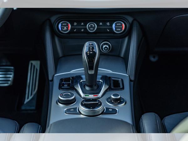 Alfa Romeo Stelvio VELOCE 2.0 Turbo AT8 Q4 *SOFORT* 21''TURISMO EL. HECKKL. TECHNOLOGIE PREMIUM