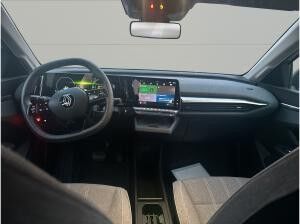 Renault Megane E-Tech 100% elektrisch Equilibre EV40 130hp Boost Charge | Ganzjahresreifen | Wenig Kilometer